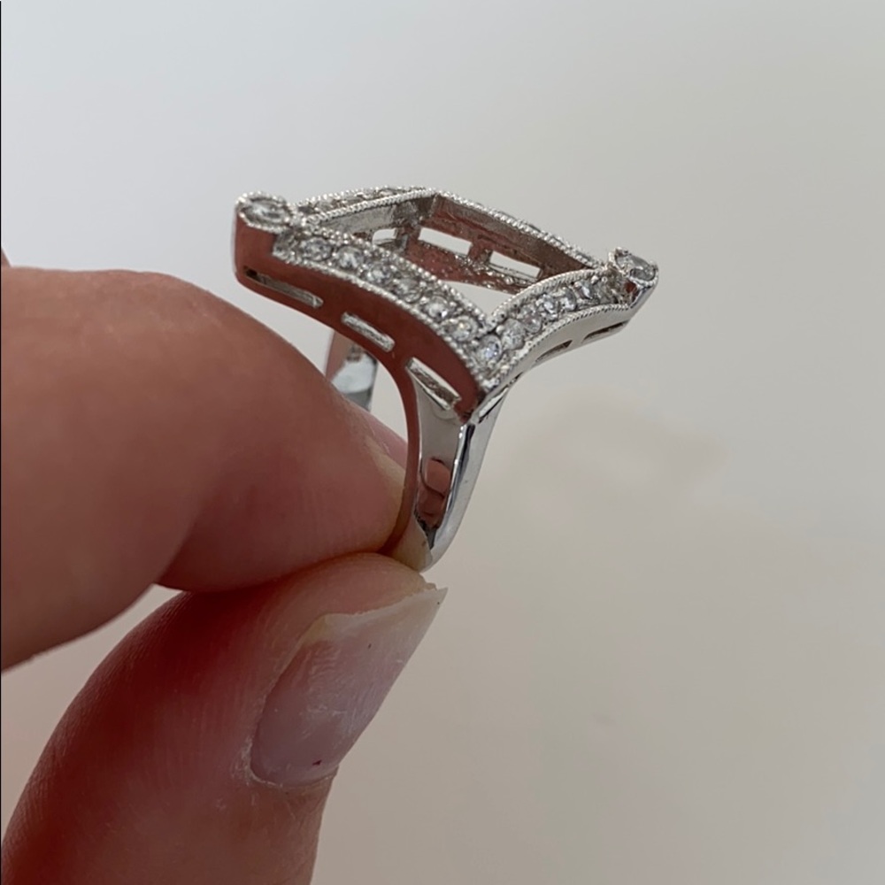 Sterling Silver Ring - Picture 3 of 5